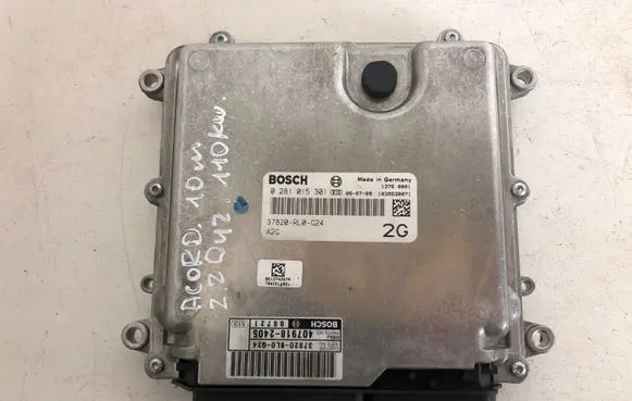 Honda Accord Engine control unit/module 0281015301 37820RL0G24