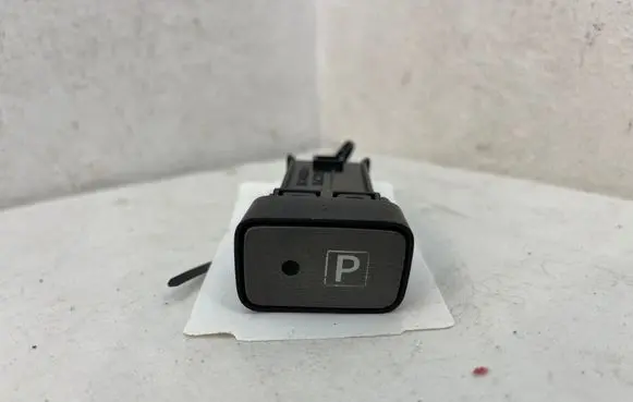 Toyota Prius (XW30) Hand parking brake switch 15C315
