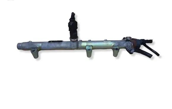 Hyundai Tucson JM Fuel main line pipe 0445214075