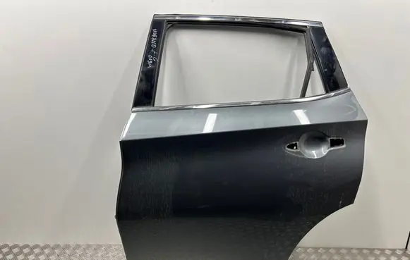 Nissan Murano Z52 Rear door