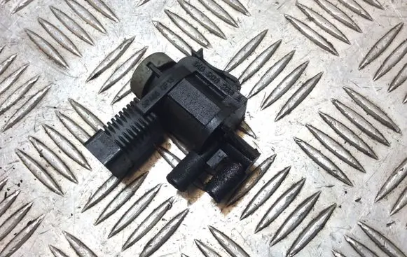 Audi A6 S6 C6 4F Turbo solenoid valve 1K0906283A