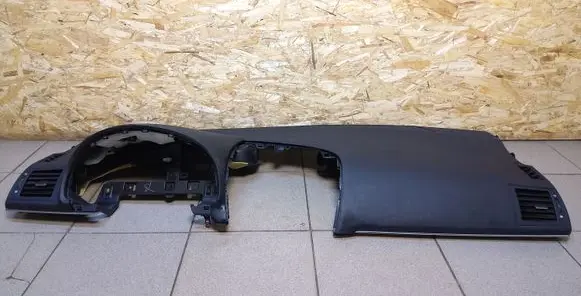 Toyota Avensis T270 Dashboard 5540105100