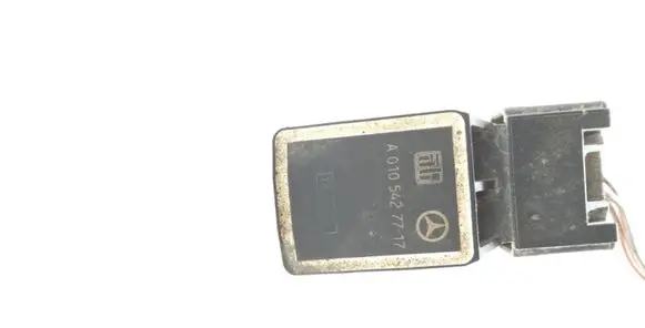 Headlight/headlamp level sensor