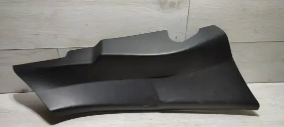 Volvo V40 (C) pillar trim 31305360