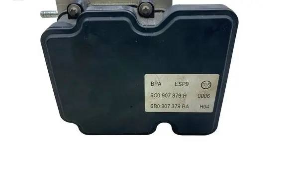 Skoda Fabia Mk3 (NJ) ABS Pump 6C0907379R 6R0907379BA