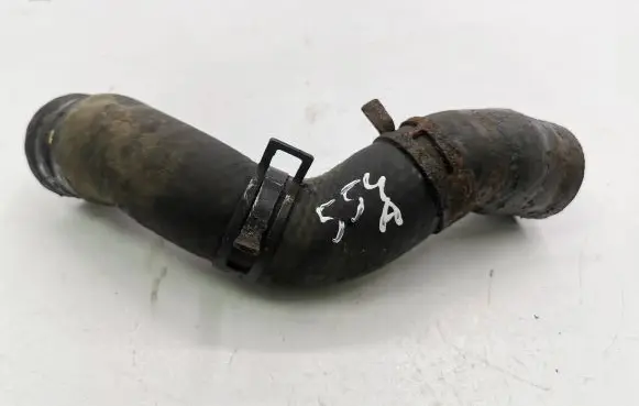 Toyota RAV 4 (XA20) Engine coolant pipe/hose