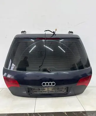 Audi A4 S4 B7 8E 8H Tailgate/trunk/boot lid