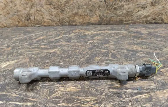 Hyundai i40 Fuel main line pipe 314002A420