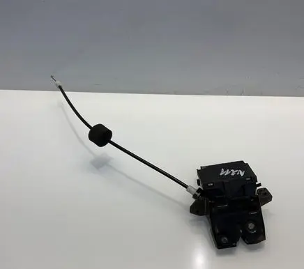 Mercedes-Benz E W211 Loading door lock A1717500085 A1717500185 1717500085