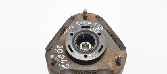 Toyota Avensis T250 Coil spring mount 