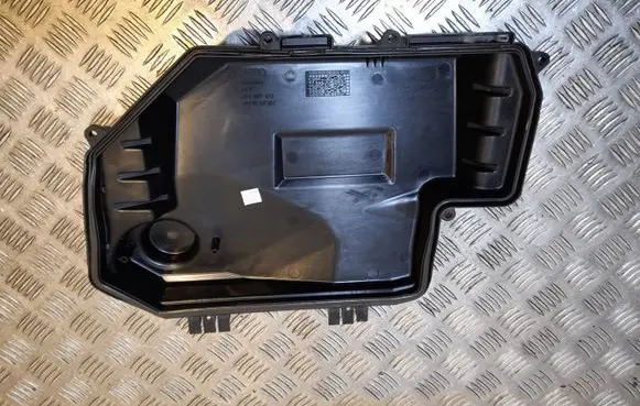 Audi A6 S6 C6 4F Fuse box cover 4F1907613