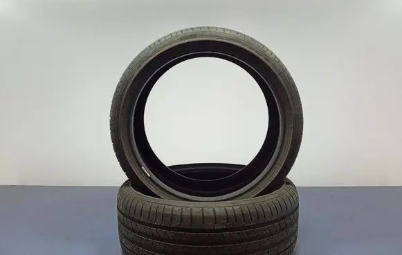 Seat Leon (5F) R17 summer tire 8019227396010