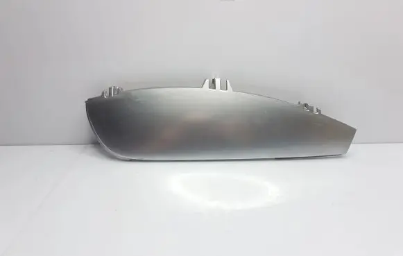 Mercedes-Benz R W251 Center console decorative trim A2516830428