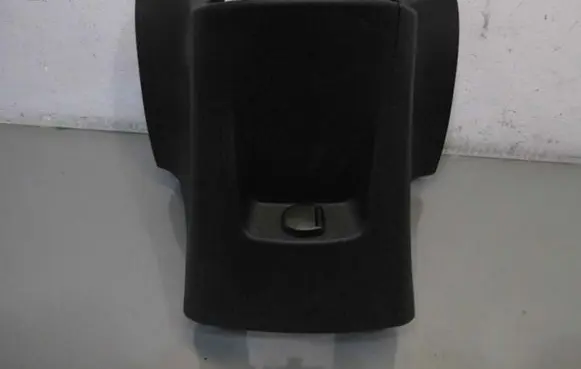 Renault Clio IV Dashboard lower bottom trim panel 