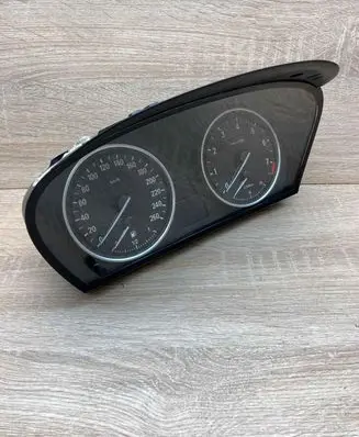 BMW 5 E60 E61 Speedometer (instrument cluster) 9177259 110080213 936
