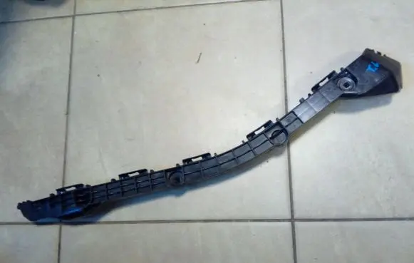 Toyota Corolla E160 E170 Rear bumper mounting bracket 5257602120 NE67562