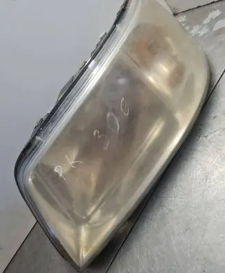 Volkswagen Transporter - Caravelle T5 Headlight/headlamp 7H1941015J 0301191301