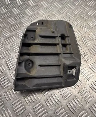 Maserati Ghibli Rear bumper mounting bracket 670004468