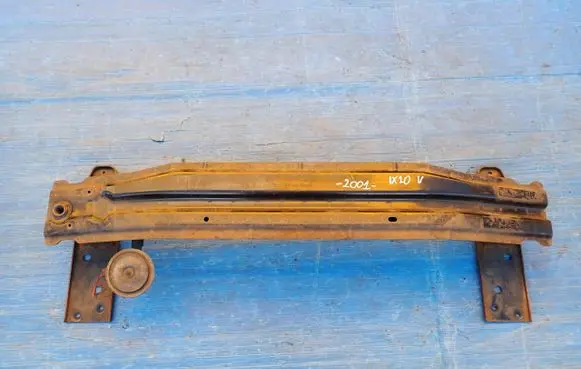 Hyundai ix20 Front bumper support beam 