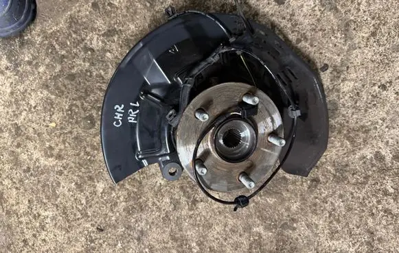 Toyota C-HR II Front wheel hub 14551 F4050