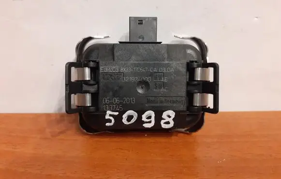 Jaguar XF X250 Rain sensor 5098 8X2317D547CA