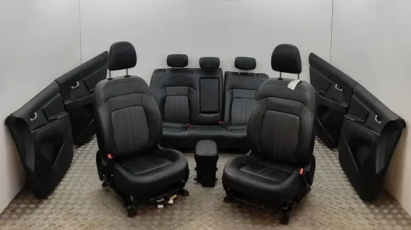 KIA Sportage Interior set 823083U023XI 823073U023XI