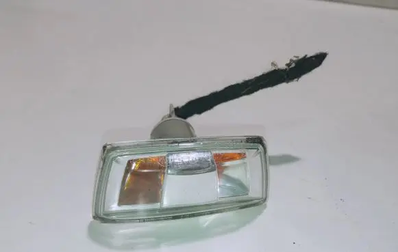 Opel Insignia A Front fender indicator light 13497990 13437989