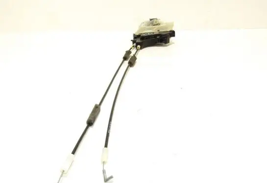 Mitsubishi L200 Rear door lock kodo