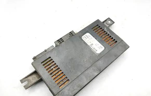 BMW 7 E38 Light module LCM 8386289