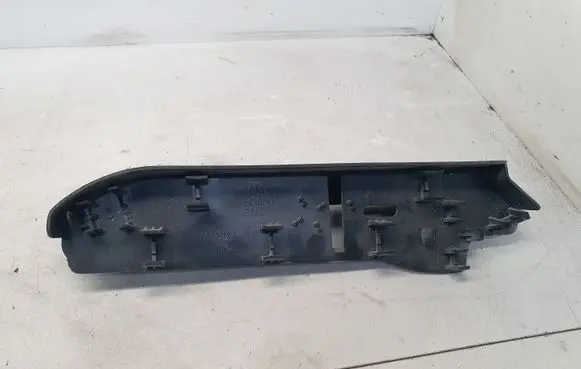Volkswagen Transporter - Caravelle T6 Other trunk/boot trim element 7E0012113A