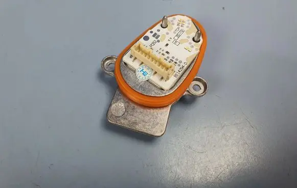 BMW X1 F48 F49 LED ballast control module 63119477822 9477822
