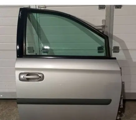 Chrysler Grand Voyager IV Front door