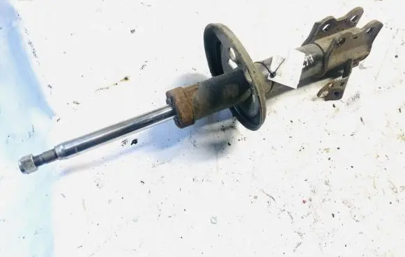 Toyota Avensis T220 Front shock absorber/damper