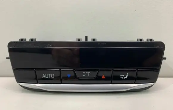 BMW 4 G22 G23 G24 G26 Climate control/heater control trim 5A3BBF4