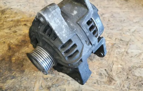 Opel Signum Generator/alternator 24436553 0124525012