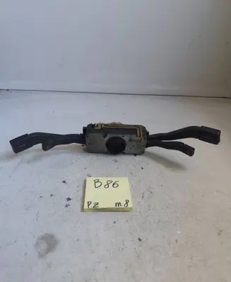 Volkswagen Golf II Wiper turn signal indicator stalk/switch 823492