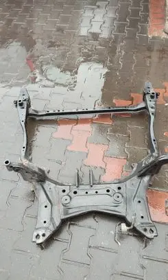 Mazda 3 III Front subframe 11K2