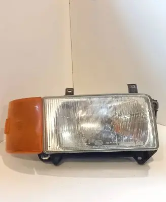 Volkswagen Transporter - Caravelle T4 Headlight/headlamp 0244438R20