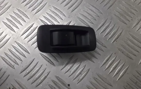Toyota Corolla Verso E121 Quarter vent window switch 84801-0F030