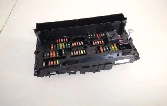BMW 5 GT F07 Fuse box set 923442101 9234421-01