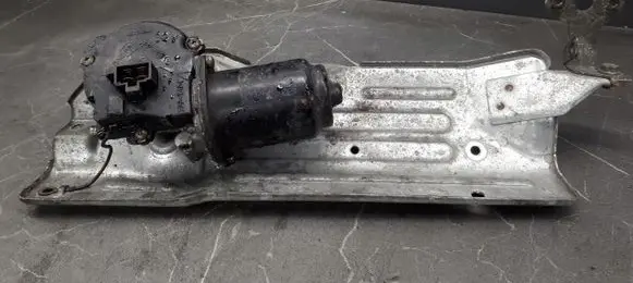 Suzuki Wagon R+ Wiper motor