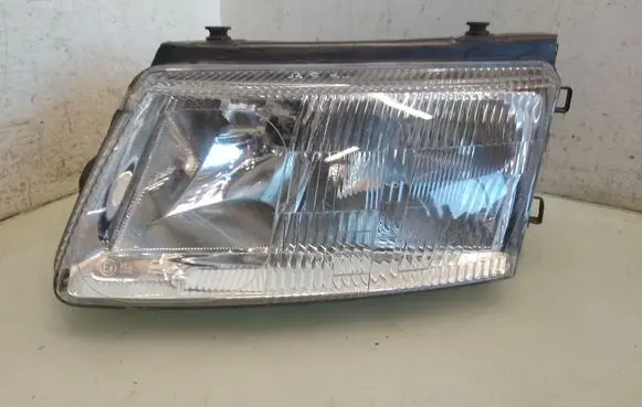 Volkswagen PASSAT B5 Headlight/headlamp 064411125L