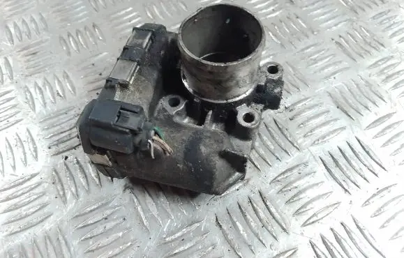 Opel Vivaro Throttle valve