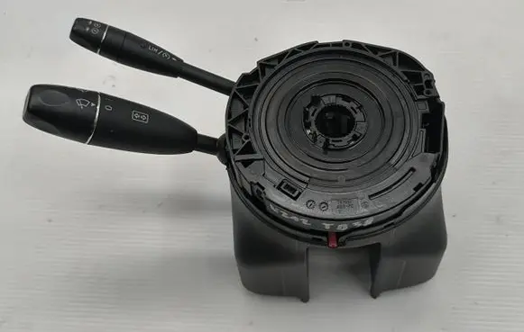 Mercedes-Benz E W212 Headlight wiper switch A2129007502