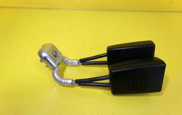 Seat Ibiza III (6L) Middle seatbelt buckle (rear) 34024513 6Q0857488DQVZ