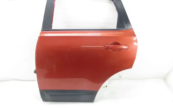 Nissan Qashqai Rear door 