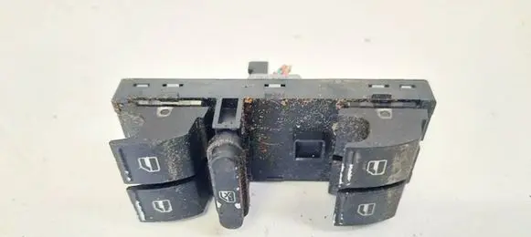 Seat Altea Electric window control switch 1K4959857