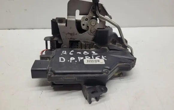 Audi A6 S6 C5 4B Front door lock 4B1837016
