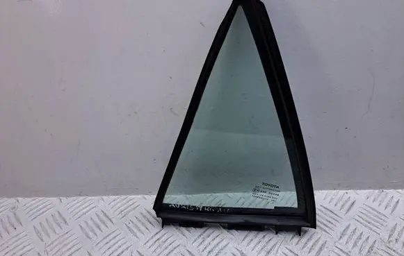 Rear vent window glass