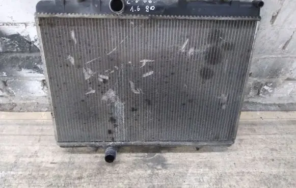 Coolant radiator